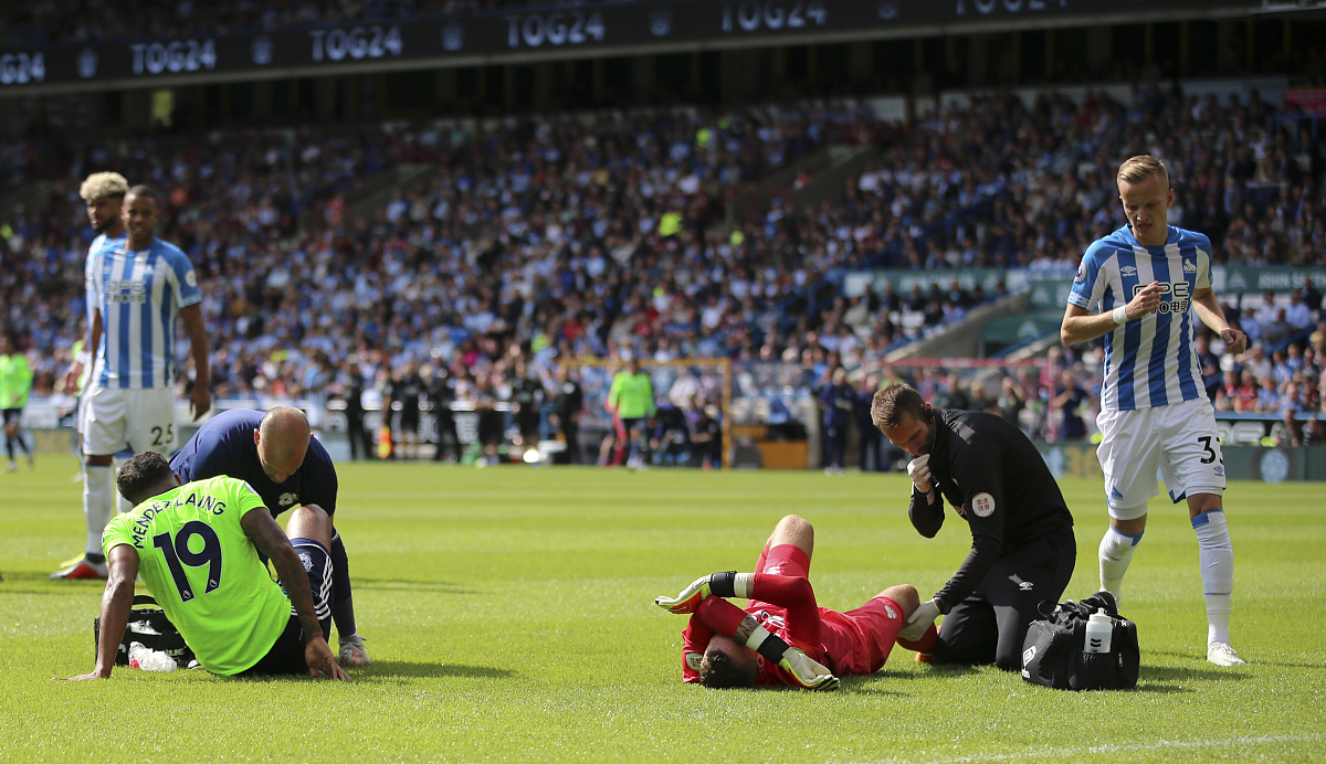 爱游戏体育-姆巴佩遭遇三持续失利，皇家马德里教练压力巨大！