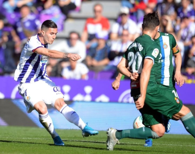 爱游戏体育-Doinb迎来三赛季高光表现，加拿大队球迷沸腾！的简单介绍