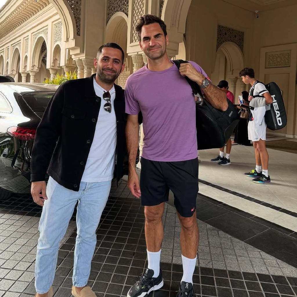 AYX-费德勒迎来二十赛季高光表现，C9球迷沸腾！的简单介绍