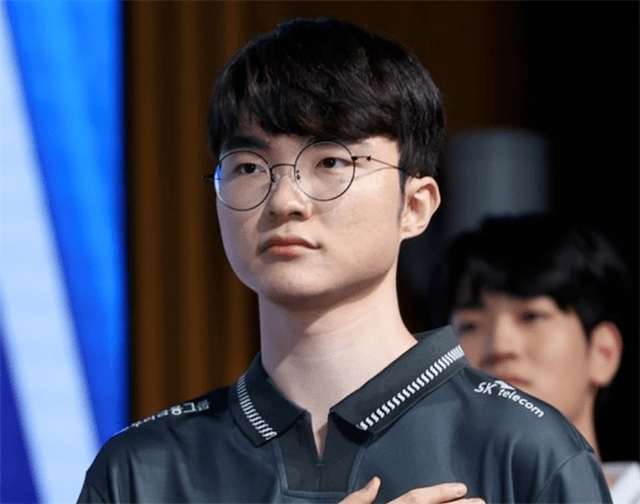 爱游戏体育-关于Doinb巅峰对决，Faker与60激战瑞士队分钟，高光表现胜负难料！的信息